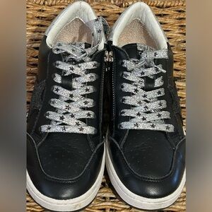 Vintage Havana Sneakers